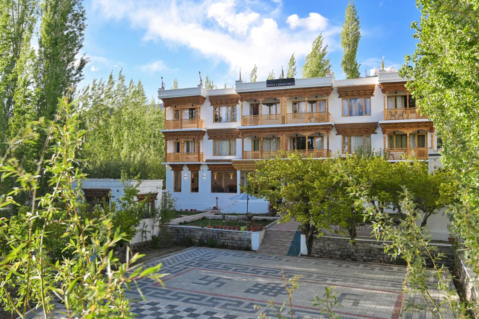 Hotel Ladakh Hills Leh Esterno foto